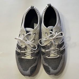 Nike Flyknit Trainer